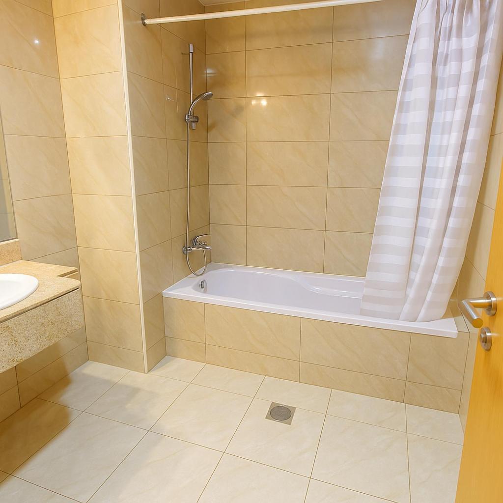 Masters And Double For Girls Only In Marina, Apartment Dubai
