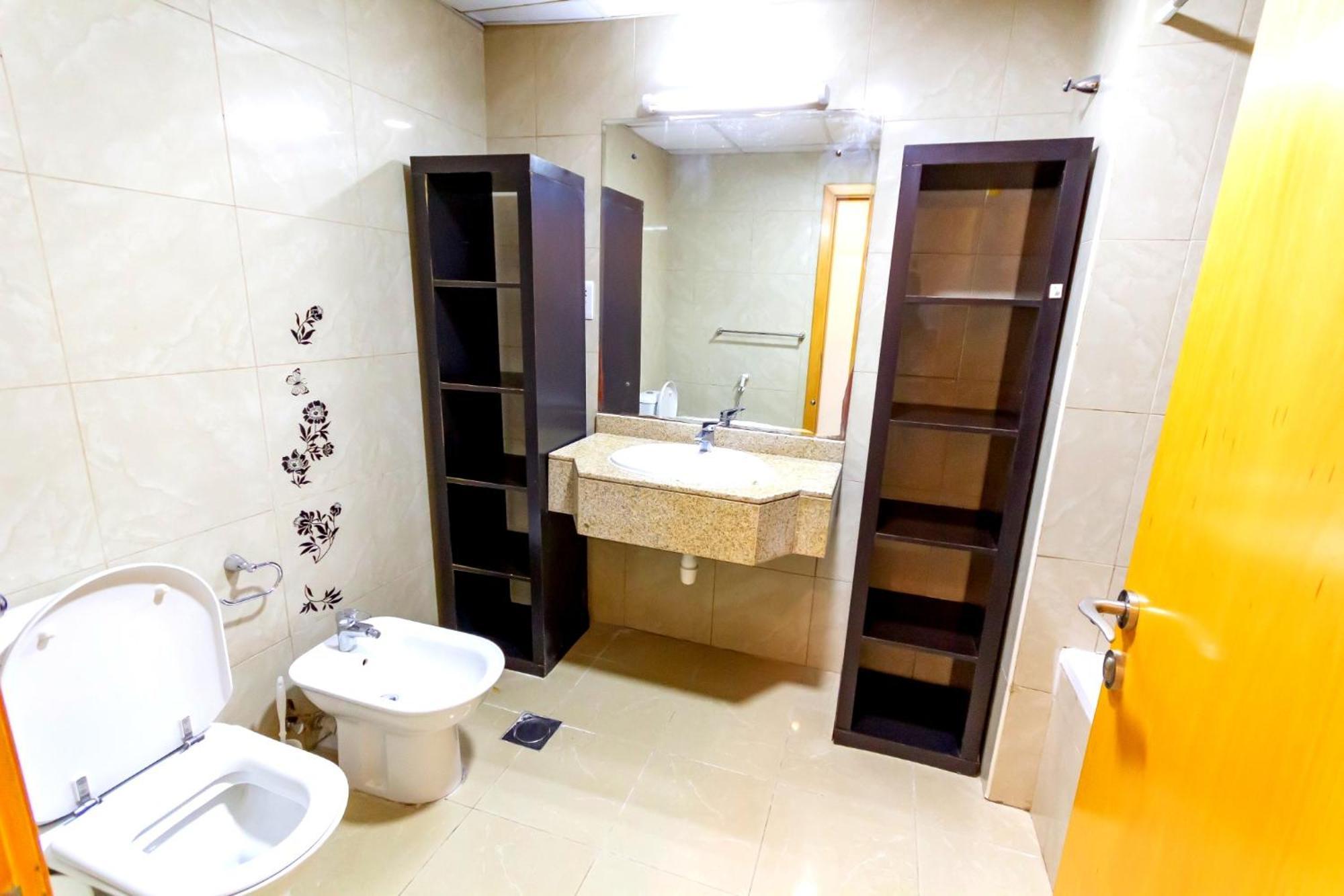 Masters And Double For Girls Only In Marina, *